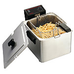 Caterlite Light Duty Single Tank Single Basket Countertop Electric Fryer 3kW